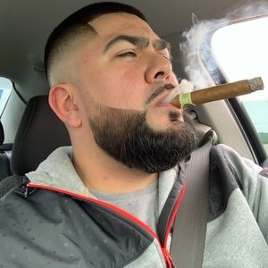 Meet your Posher, Ramiro